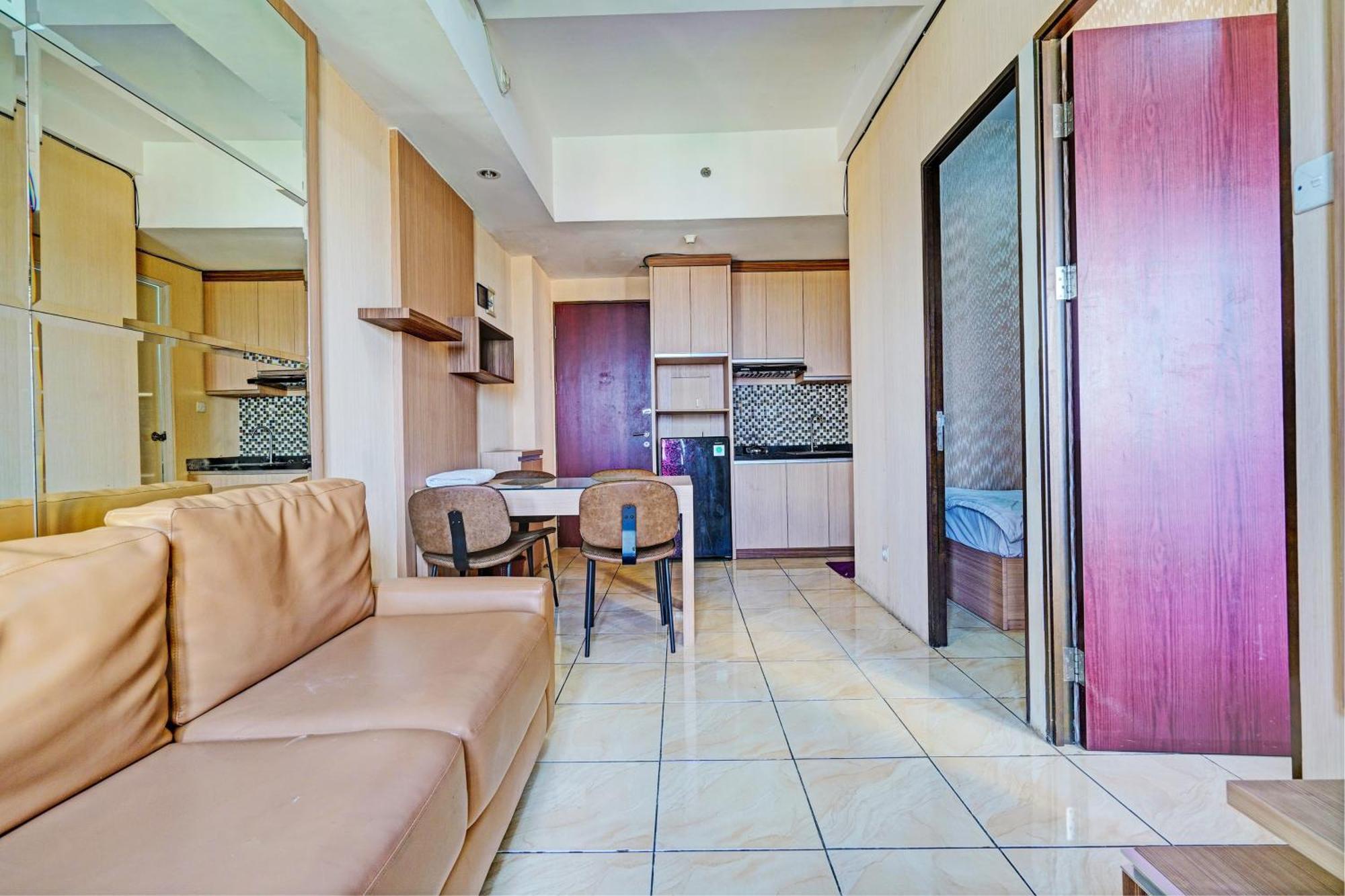 Oyo Life 93170 Apartement Gateway Cicadas By Mr Pro Bandung Buitenkant foto